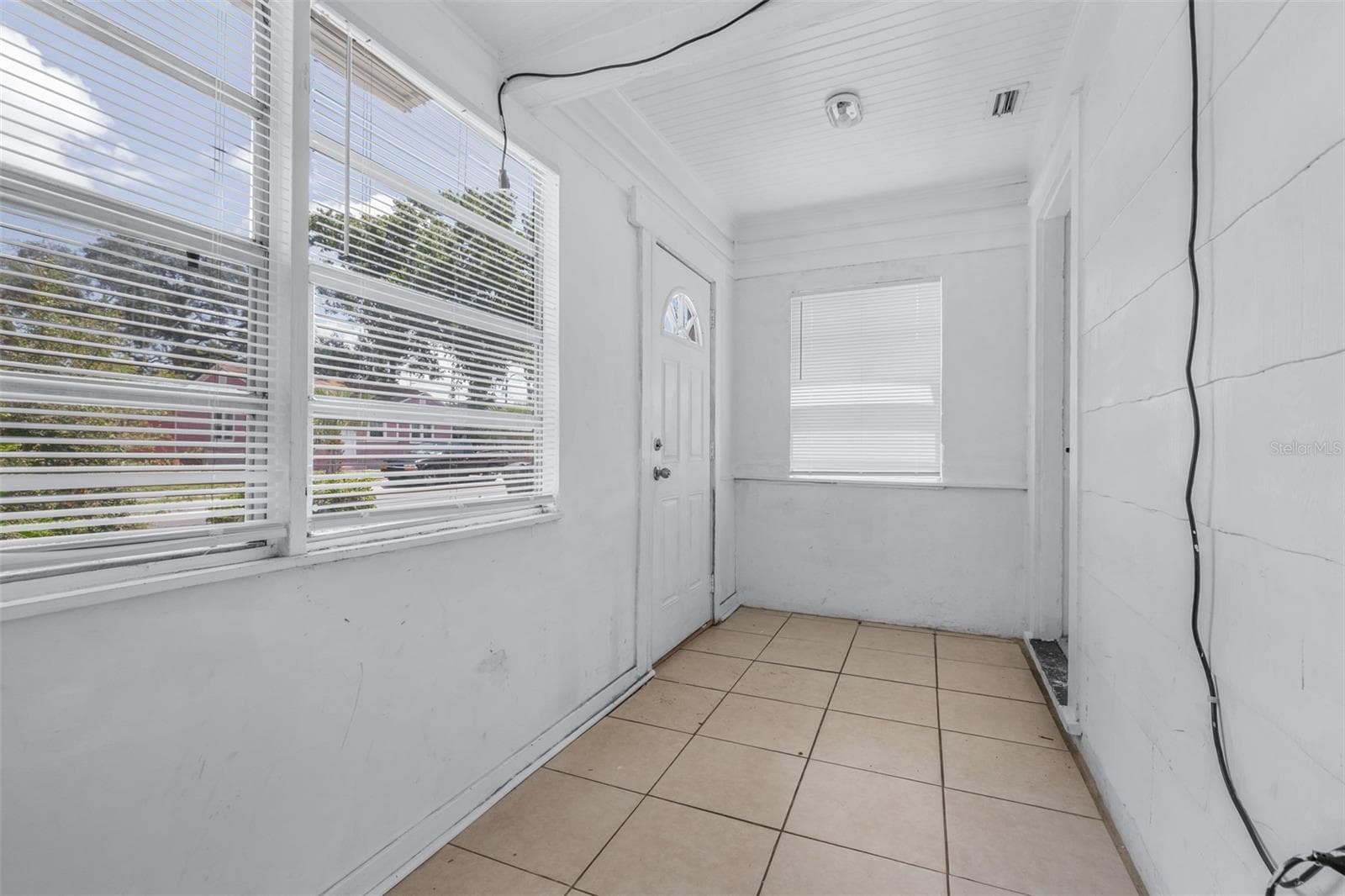 Single Family Residence at 1311 PRESCOTT ST S, ST PETERSBURG, photo 3 of 32