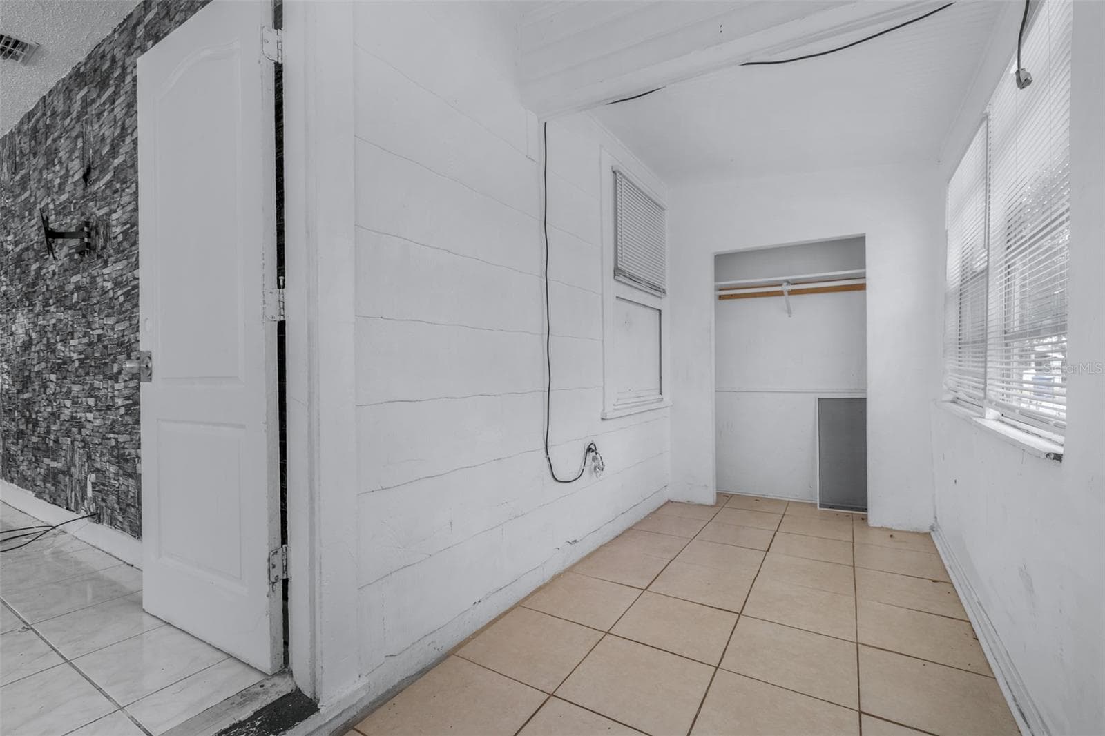 Single Family Residence at 1311 PRESCOTT ST S, ST PETERSBURG, photo 4 of 32