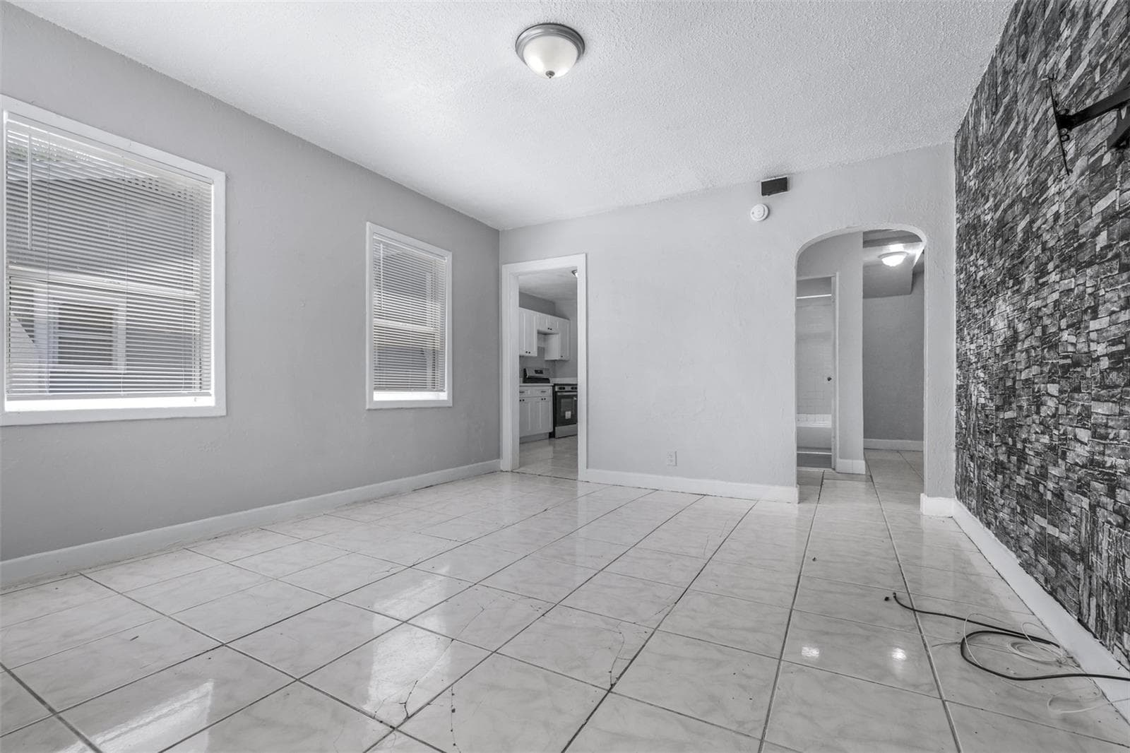 Single Family Residence at 1311 PRESCOTT ST S, ST PETERSBURG, photo 5 of 32