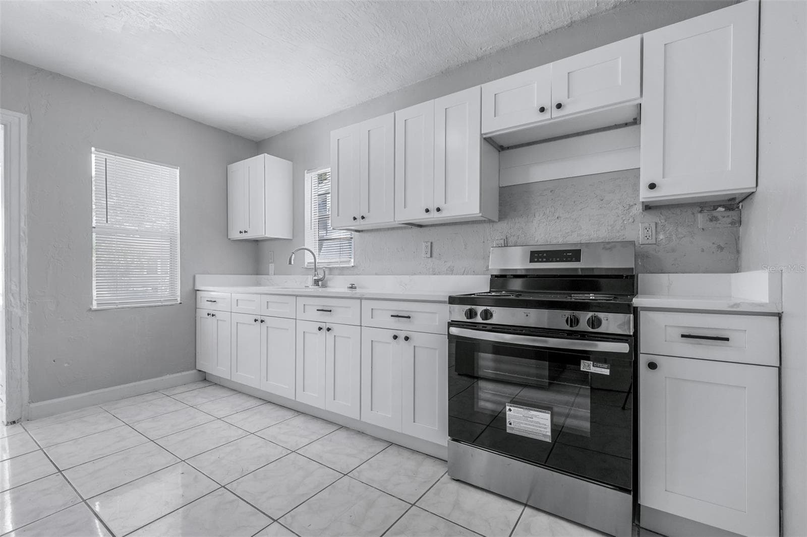 Single Family Residence at 1311 PRESCOTT ST S, ST PETERSBURG, photo 10 of 32