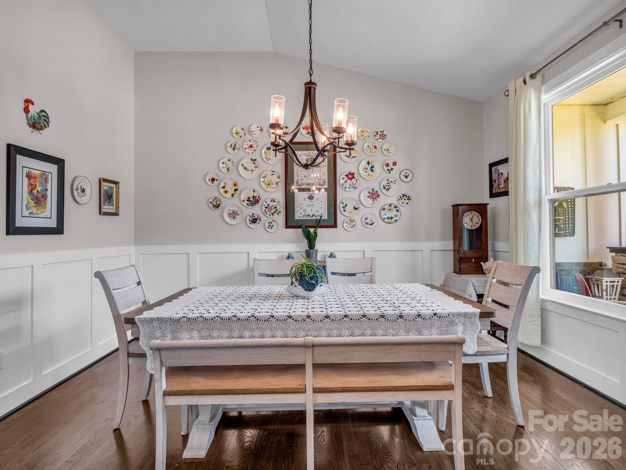 Single Family Residence at 718 Tinsberry Lane, Inman, photo 16 of 48