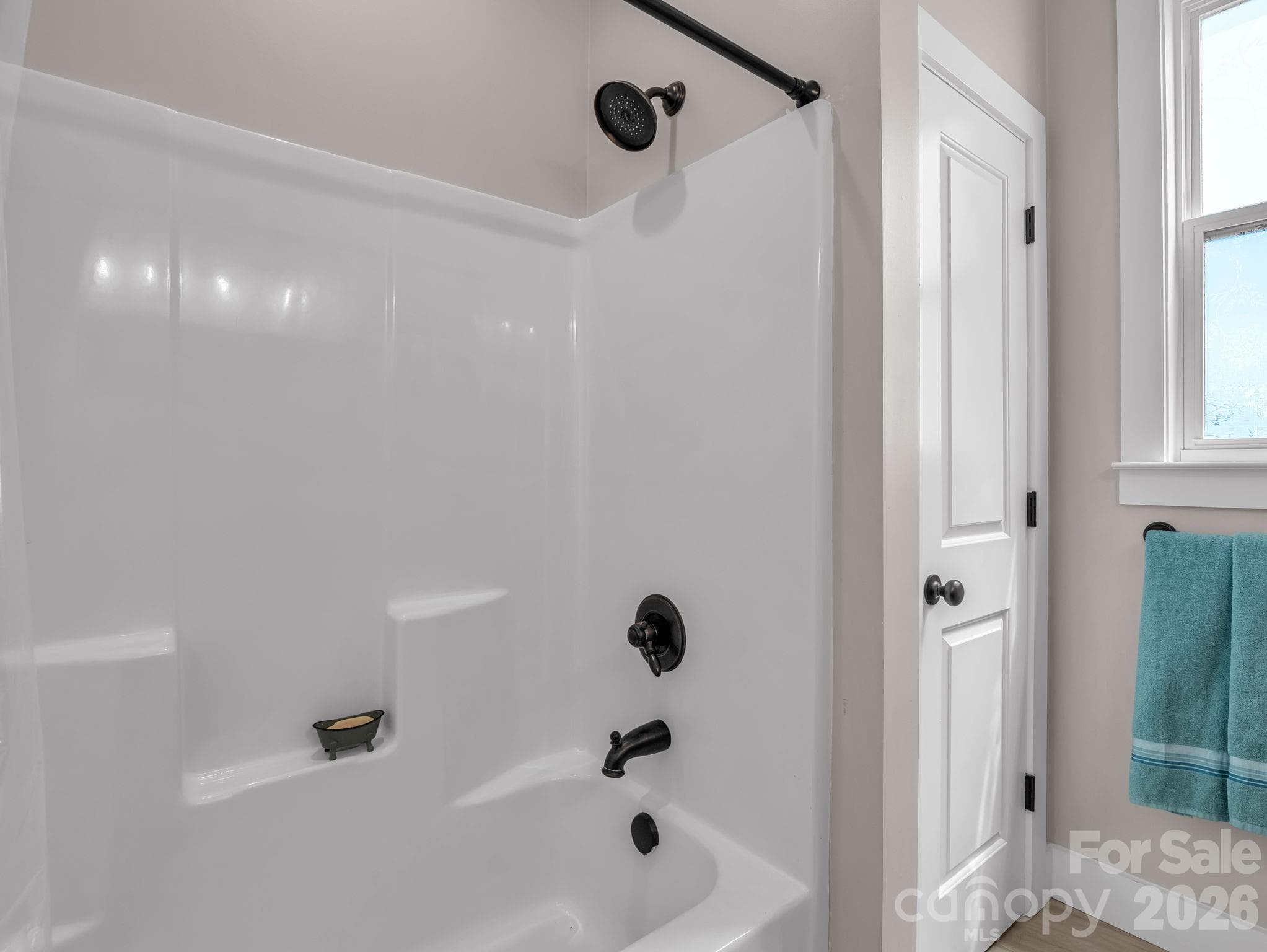 Single Family Residence at 718 Tinsberry Lane, Inman, photo 32 of 48