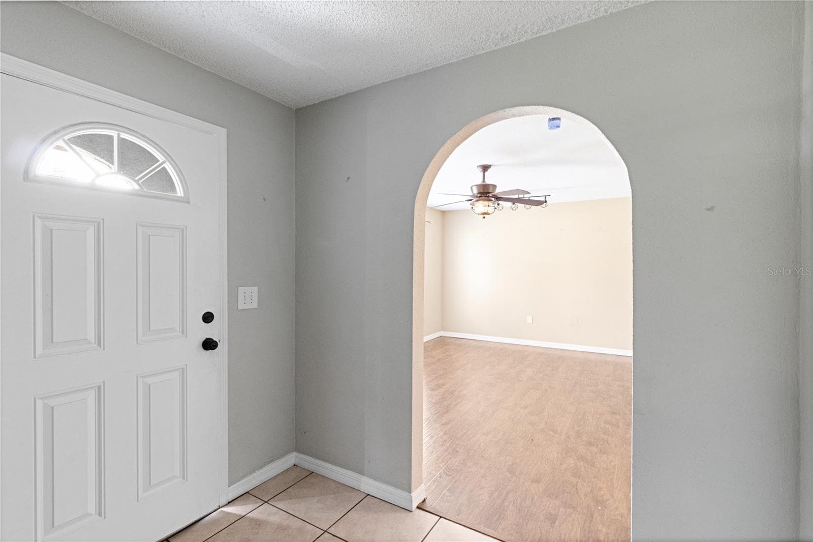 Entry and Living Room - 288 CHERRY LAUREL LN, WINTER HAVEN