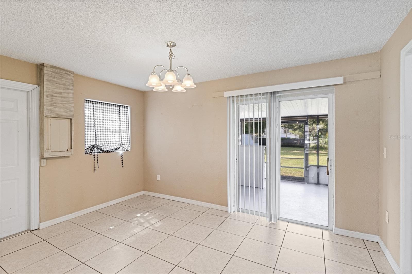 Eat in Kitchen - 288 CHERRY LAUREL LN, WINTER HAVEN