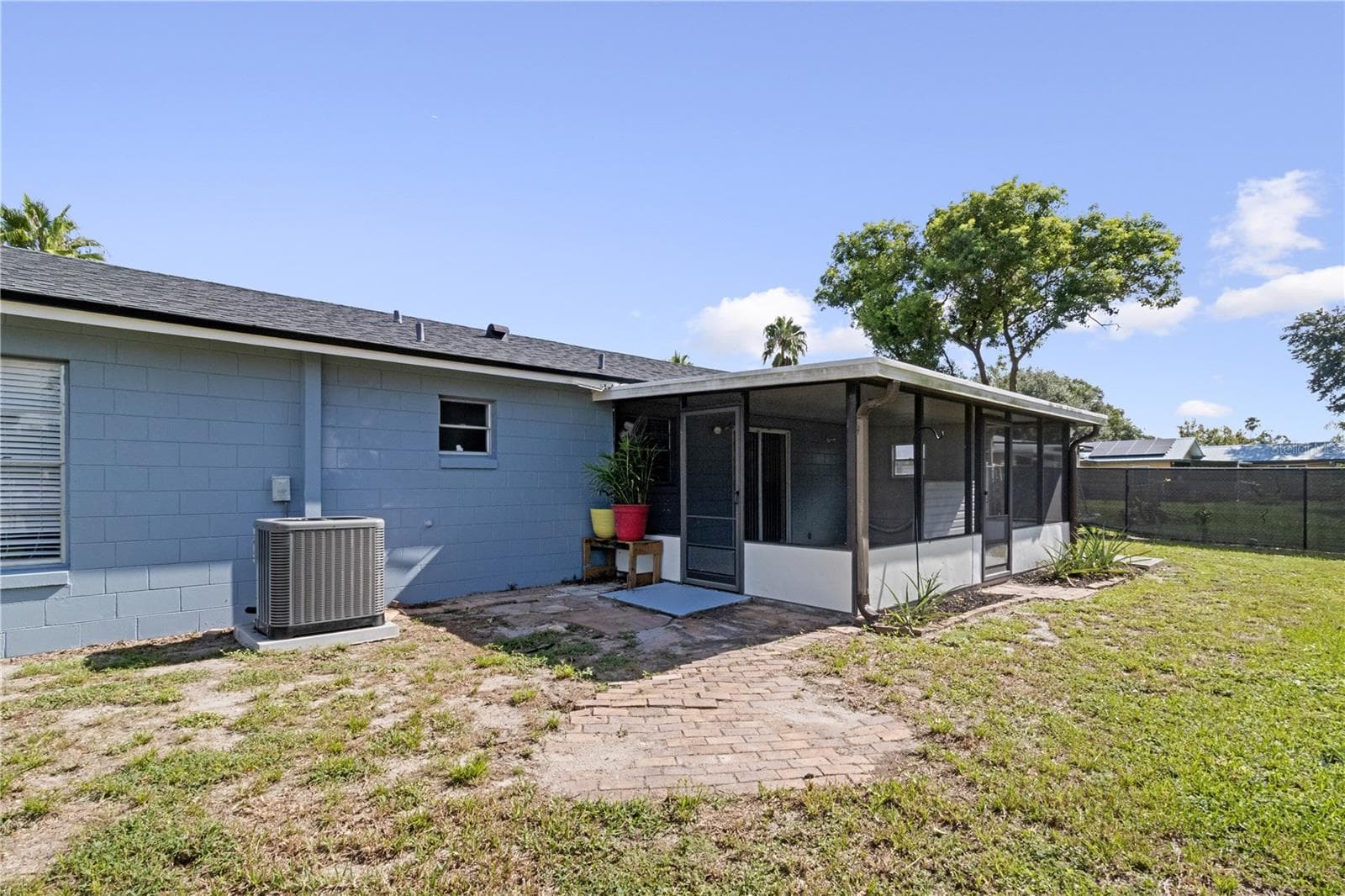 Single Family Residence at 288 CHERRY LAUREL LN, WINTER HAVEN, photo 26 of 32