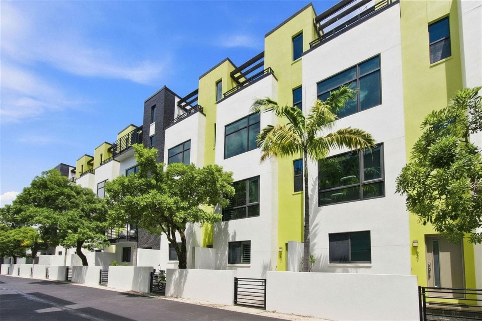 Townhouse at 931 ARLINGTON AVE N, ST PETERSBURG, photo 61 of 65