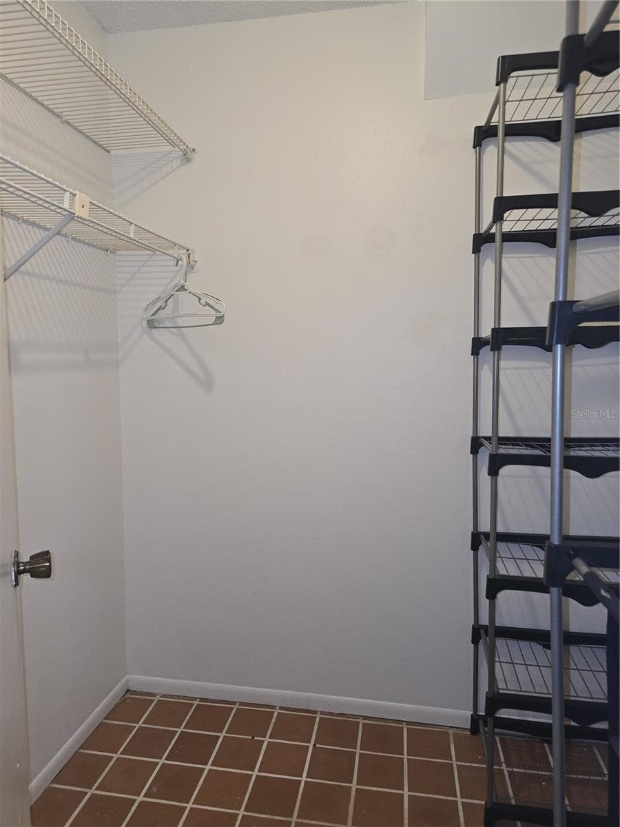 Single Family Residence at 2912 WAINWRIGHT CT, NEW PORT RICHEY, photo 16 of 37