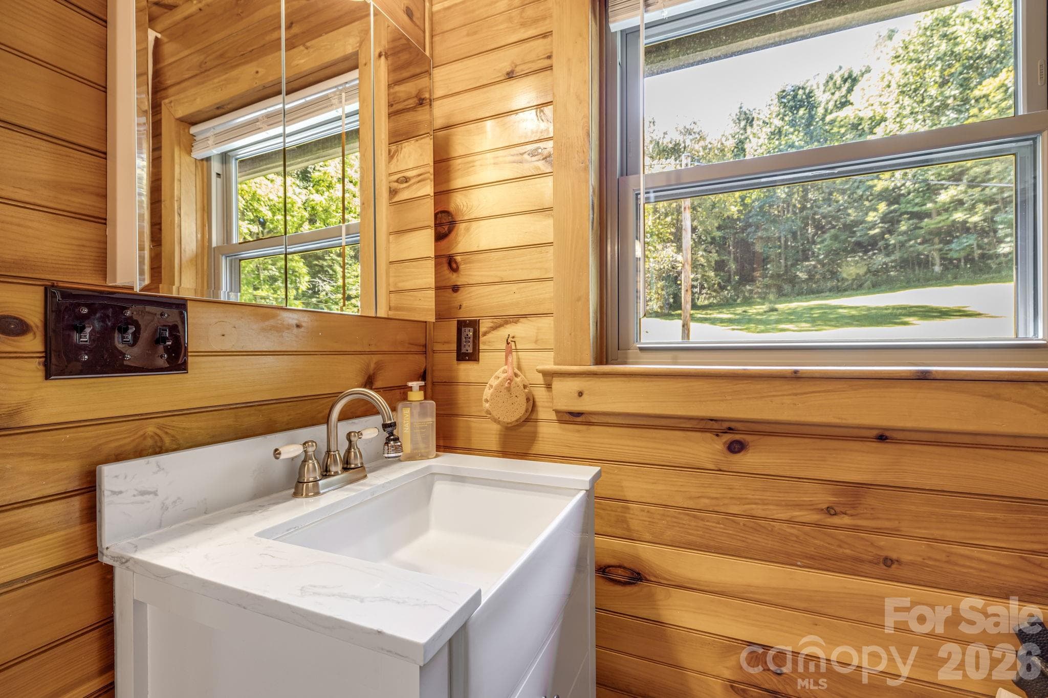 Single Family Residence at 146 Gentry Farm Drive, Hot Springs, photo 14 of 48