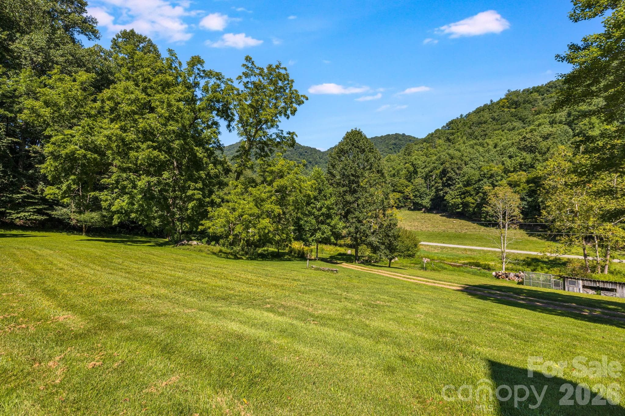 Single Family Residence at 146 Gentry Farm Drive, Hot Springs, photo 30 of 48