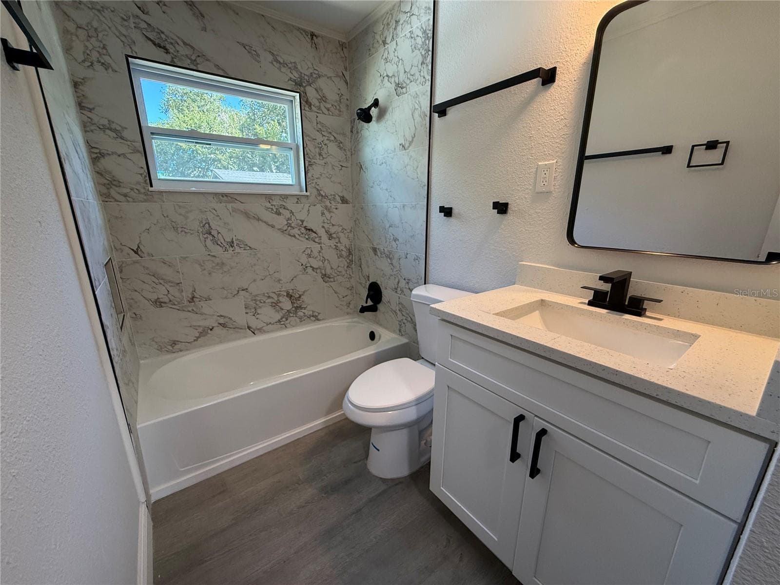 Fully renovated Bathroom 2 - 1000 E DIXIE AVE, LEESBURG