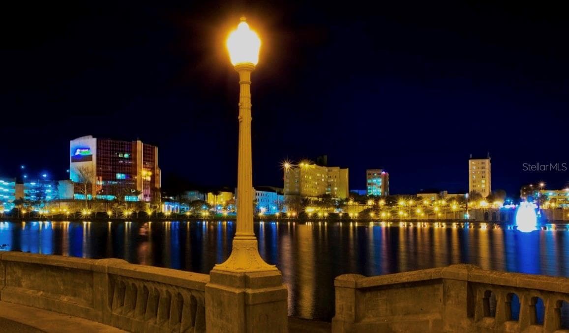 Lake Mirror/Downtown Lakeland - 730 COLLEGE AVE, LAKELAND