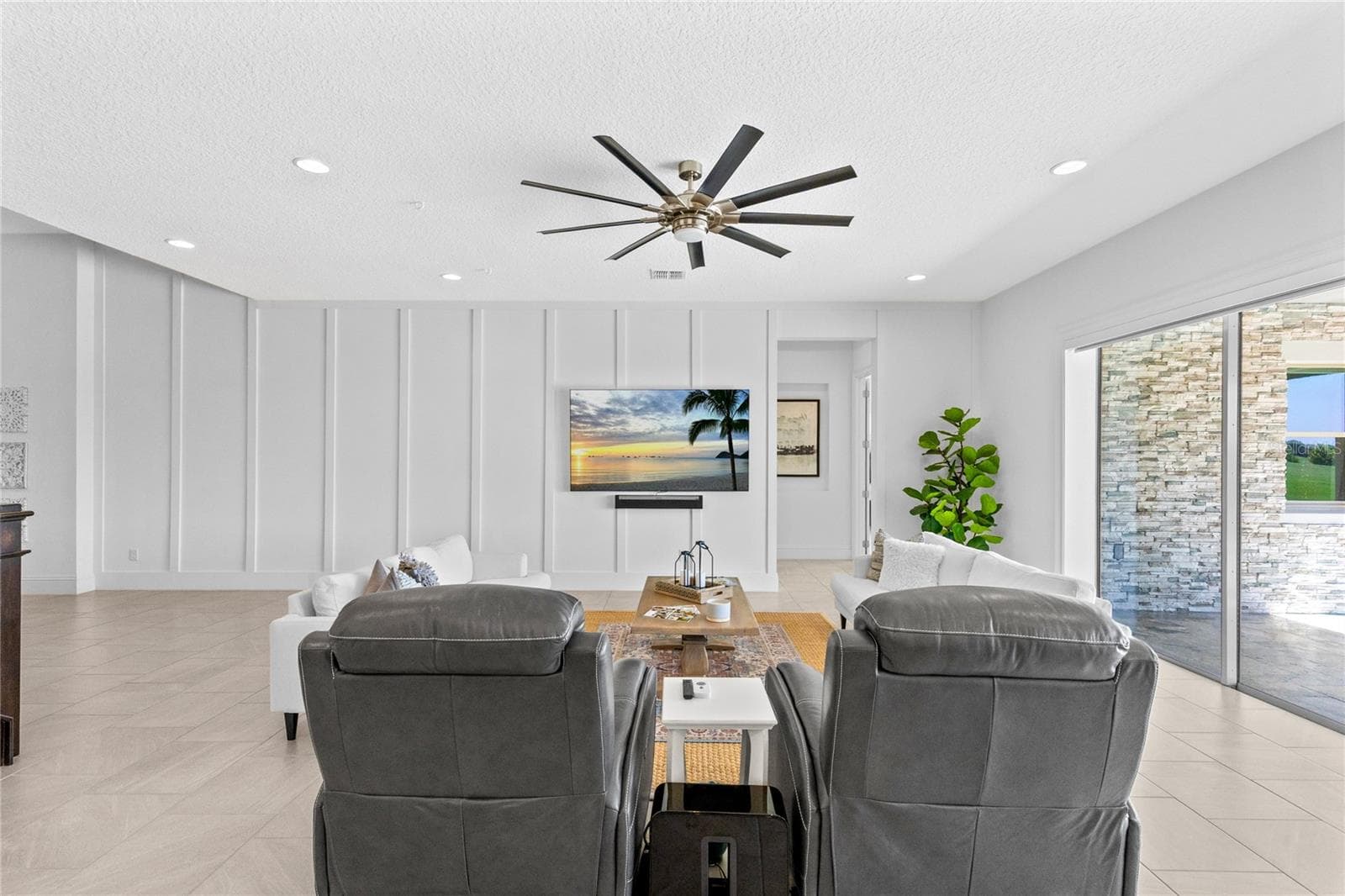 Single Family Residence at 13167 ALDERLEY DR, ORLANDO, photo 9 of 56
