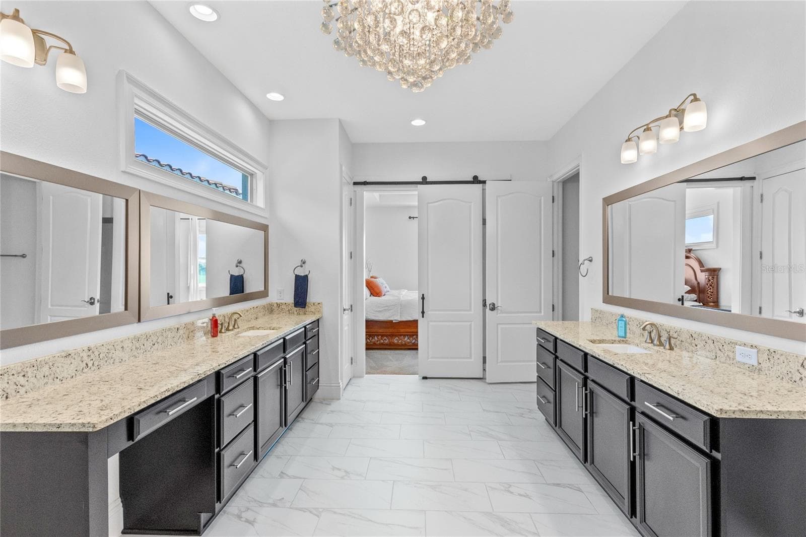 Single Family Residence at 13167 ALDERLEY DR, ORLANDO, photo 18 of 56