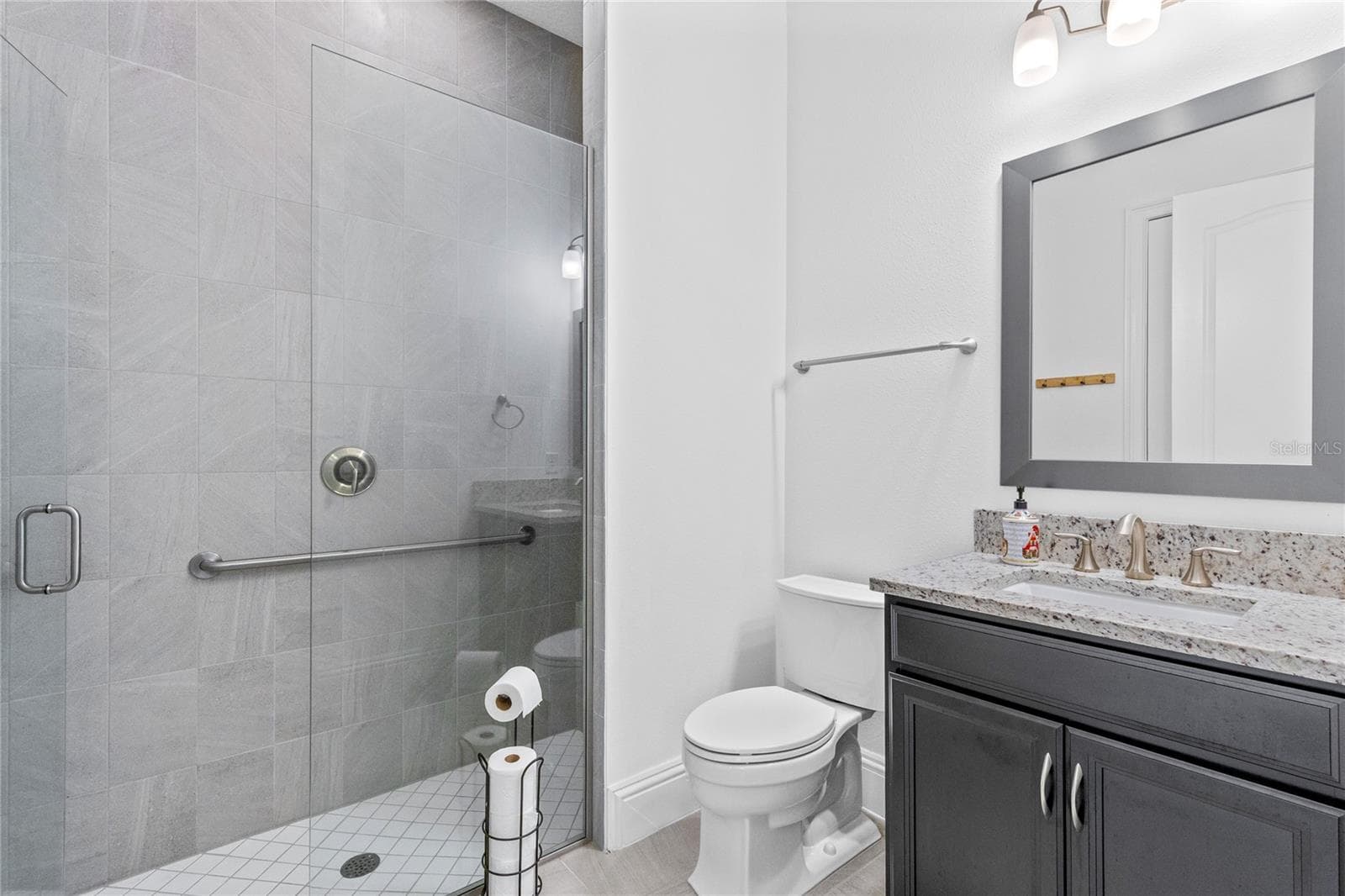 Single Family Residence at 13167 ALDERLEY DR, ORLANDO, photo 26 of 56