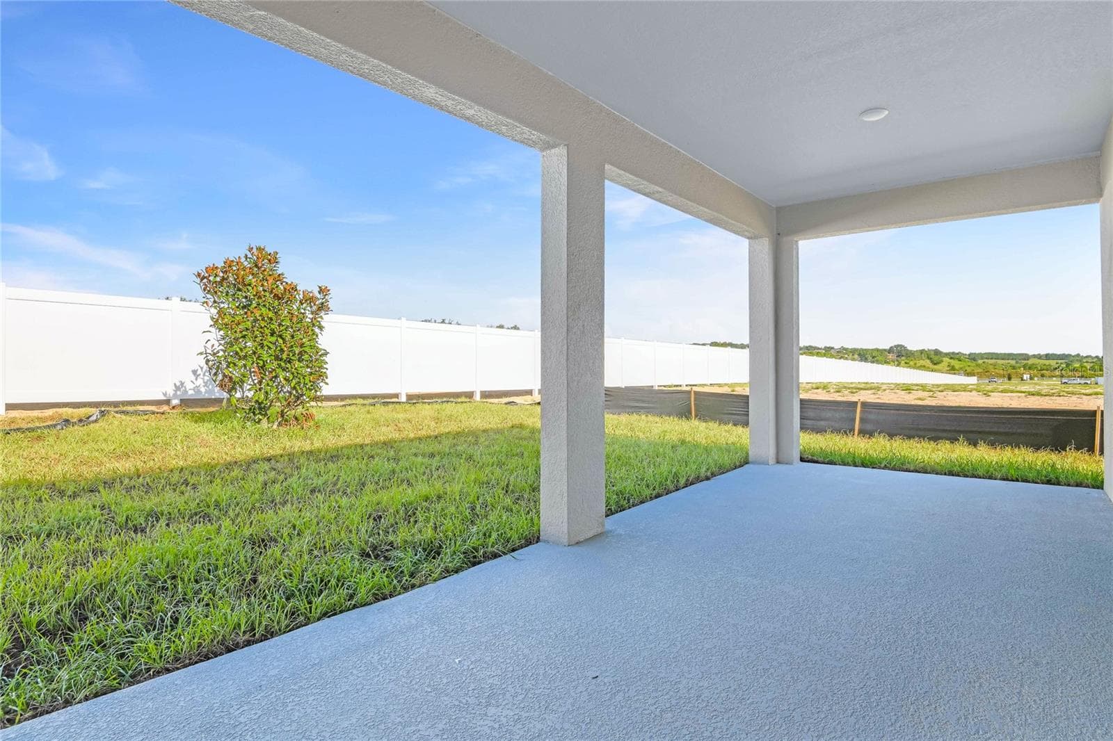 Single Family Residence at 3037 WOODCLIFF LAKE CIR, CLERMONT, photo 23 of 25