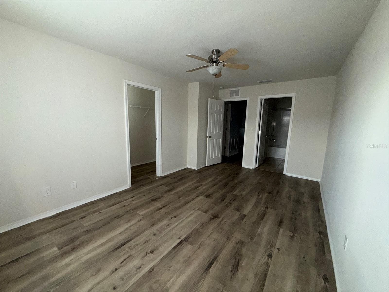 Townhouse at 4951 WHITE SANDERLING CT, TAMPA, photo 18 of 21