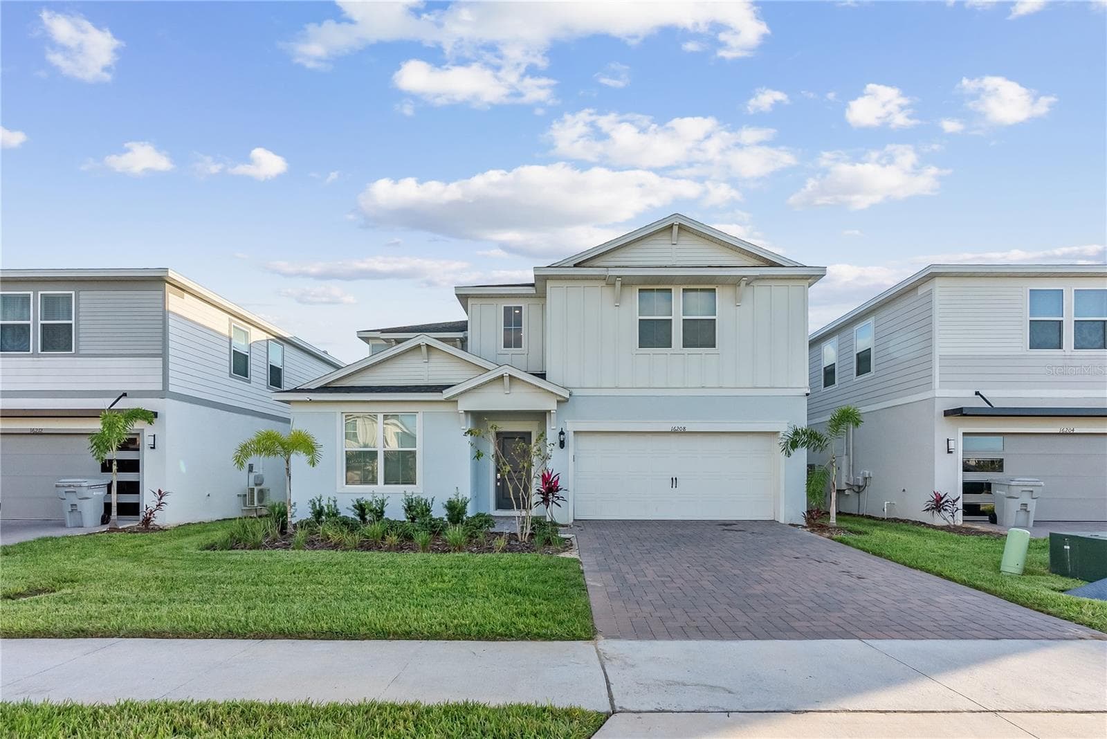 16208 SAINT MARTIN ST