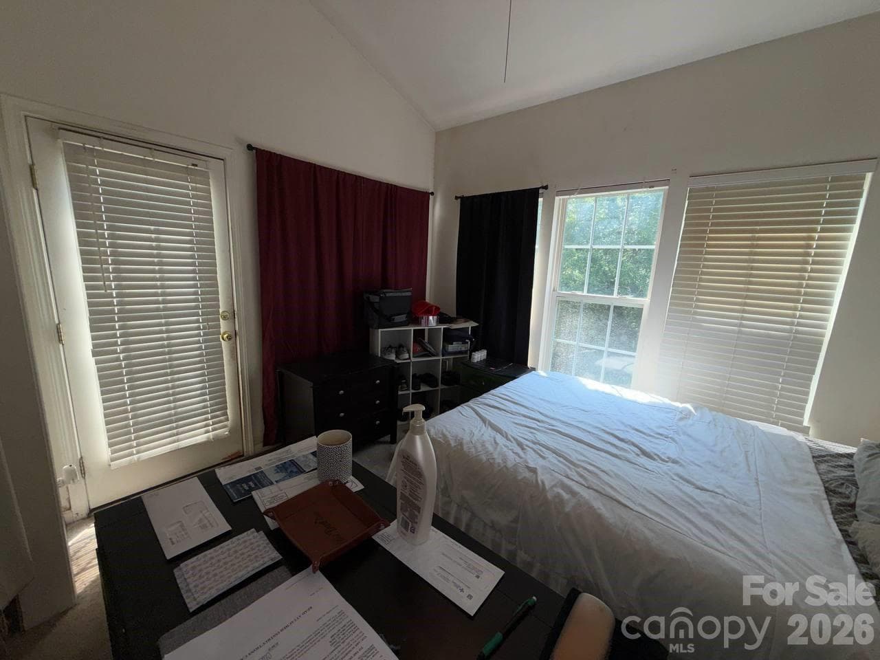Townhouse at 31 Heritage Oak Way, Simpsonville, photo 9 of 36