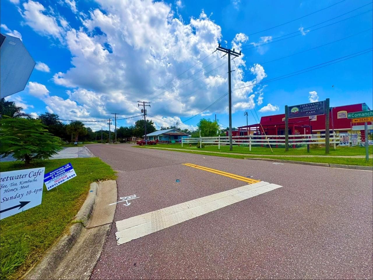 Main building and Corner lot Hanley Rd - 5521 HANLEY RD, TAMPA