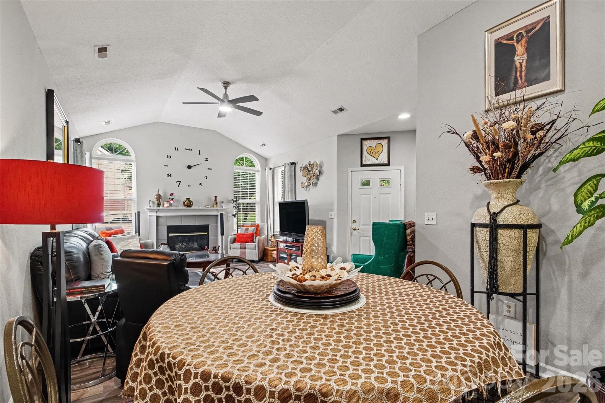 Townhouse at 8057 Sultana Circle, Charlotte, photo 14 of 23