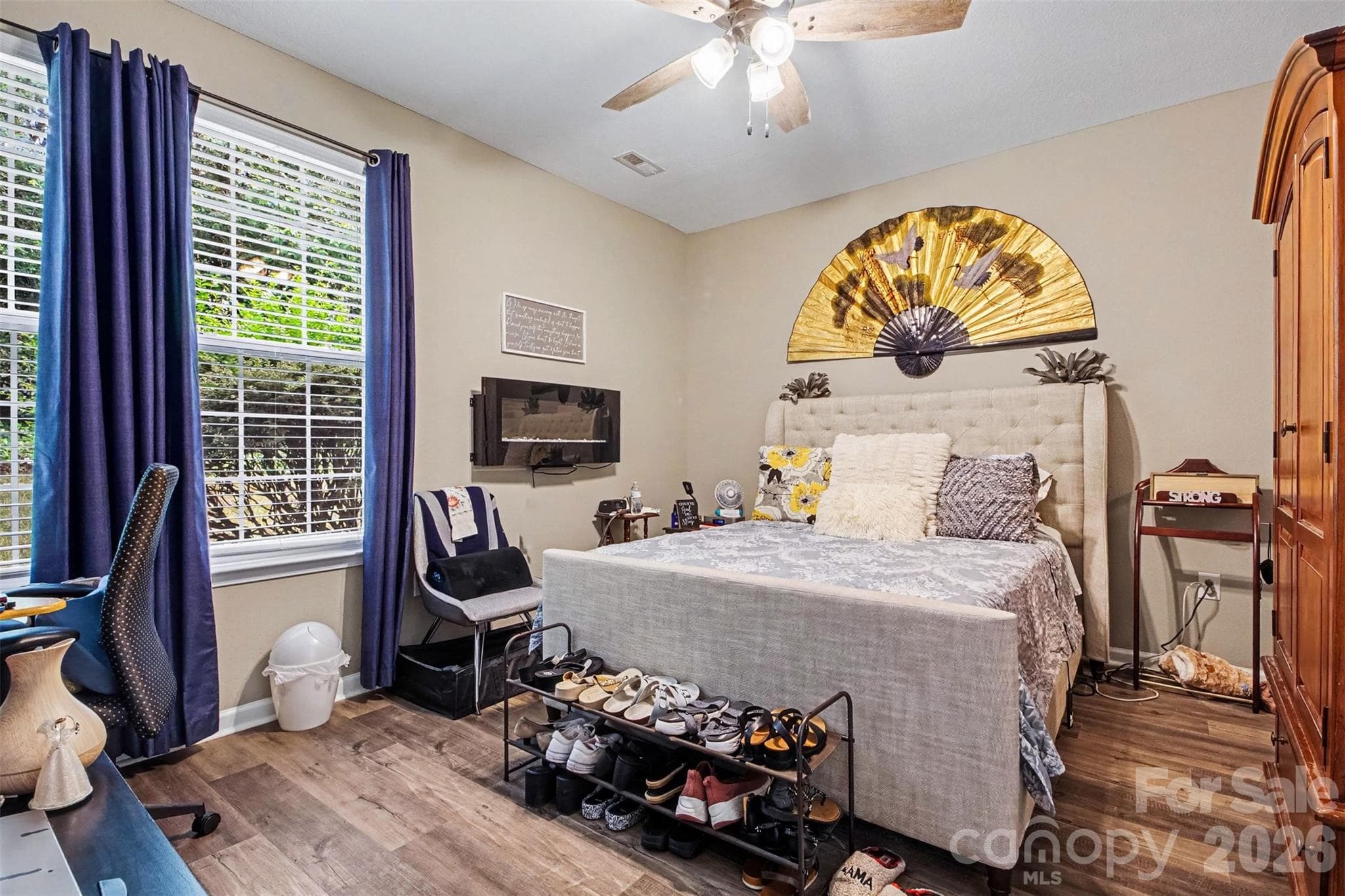 Townhouse at 8057 Sultana Circle, Charlotte, photo 15 of 23
