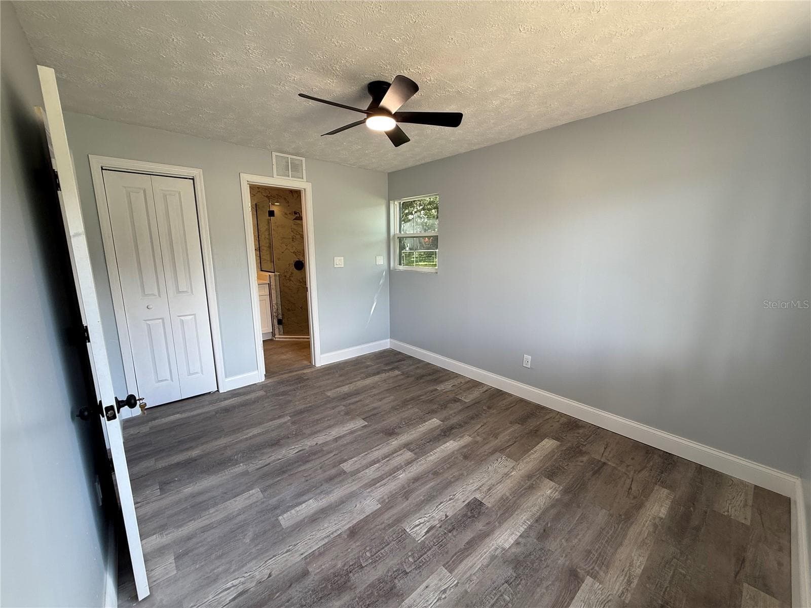 master bedroom - 1000 E DIXIE AVE, LEESBURG