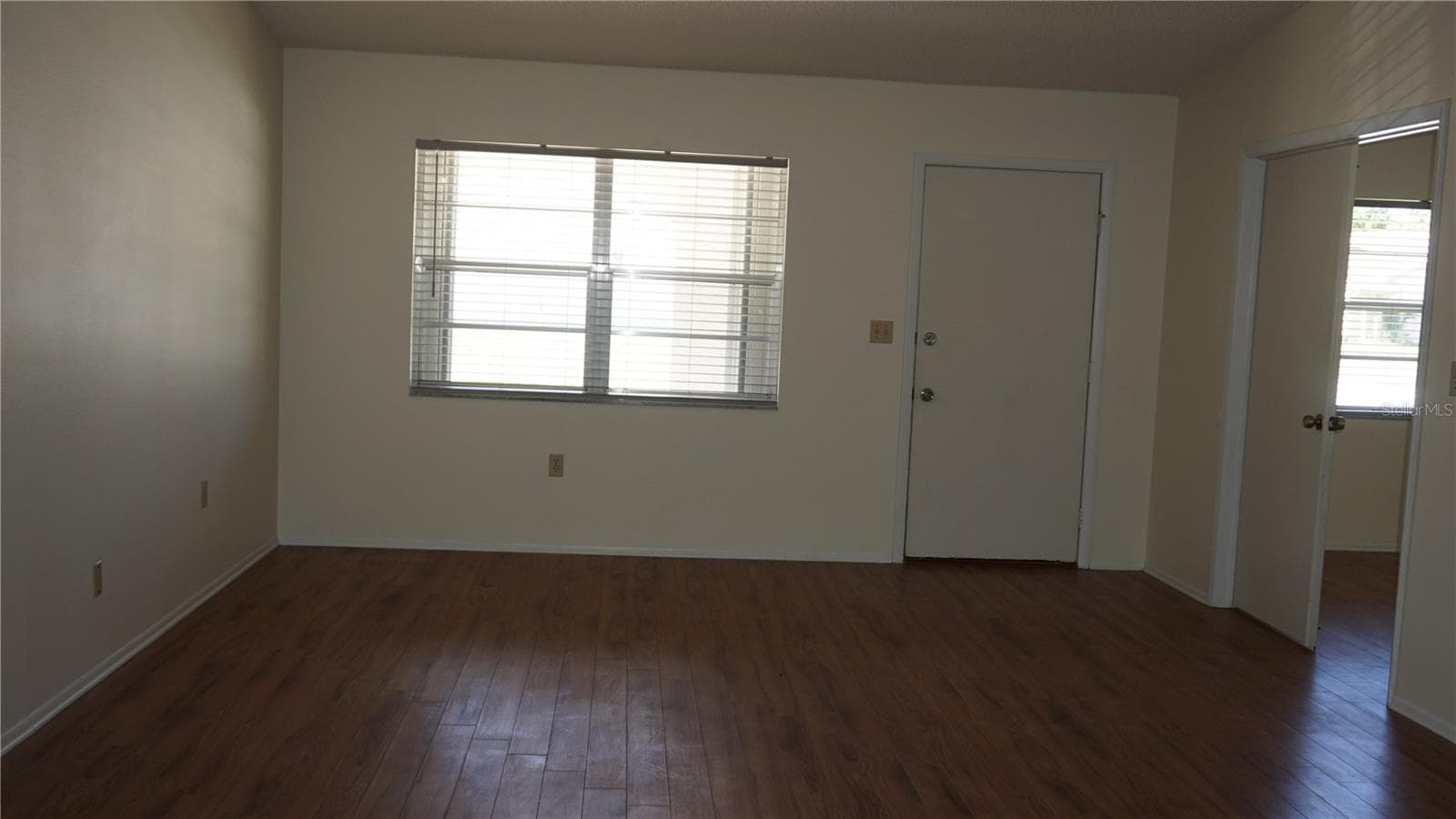 Single Family Residence at 8907 SEELEY LN, HUDSON, photo 7 of 27