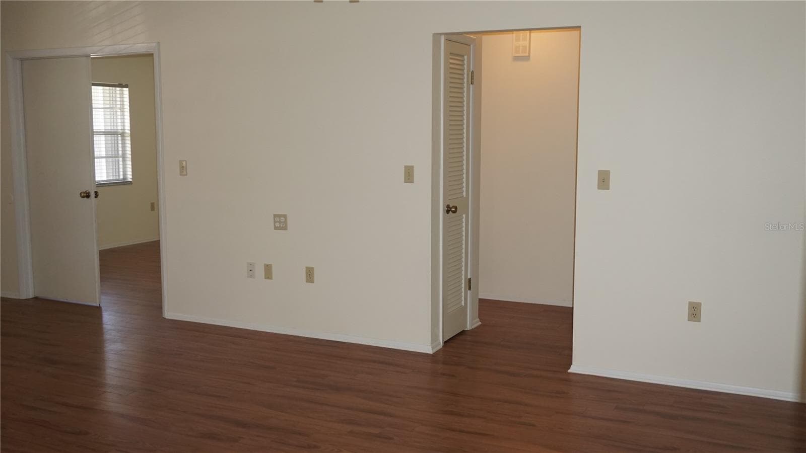 Single Family Residence at 8907 SEELEY LN, HUDSON, photo 9 of 27