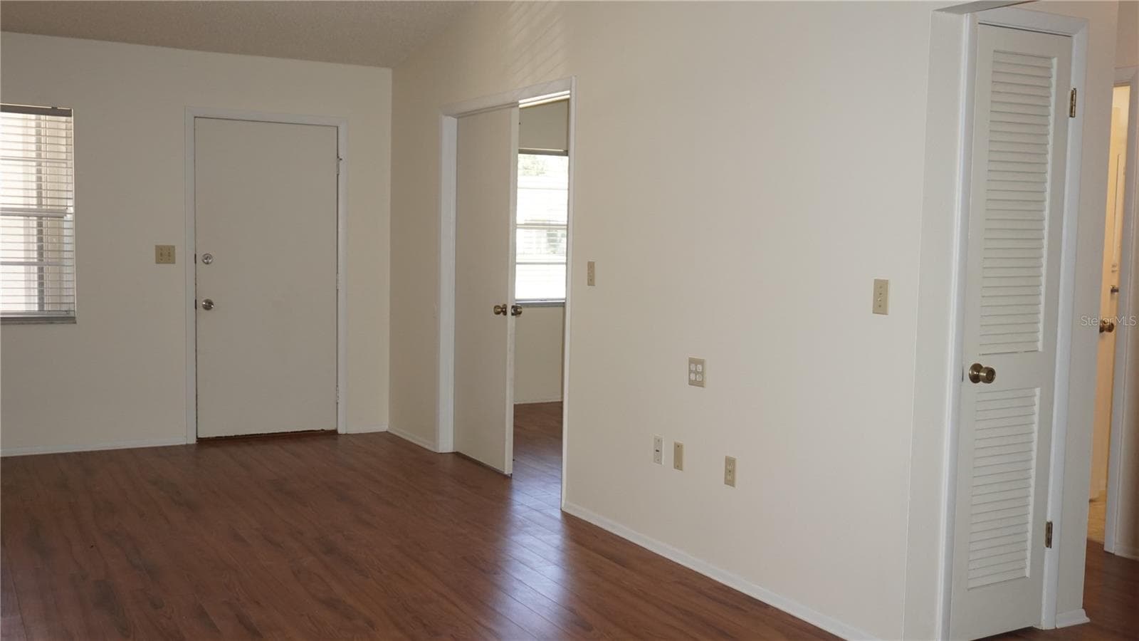 Single Family Residence at 8907 SEELEY LN, HUDSON, photo 10 of 27