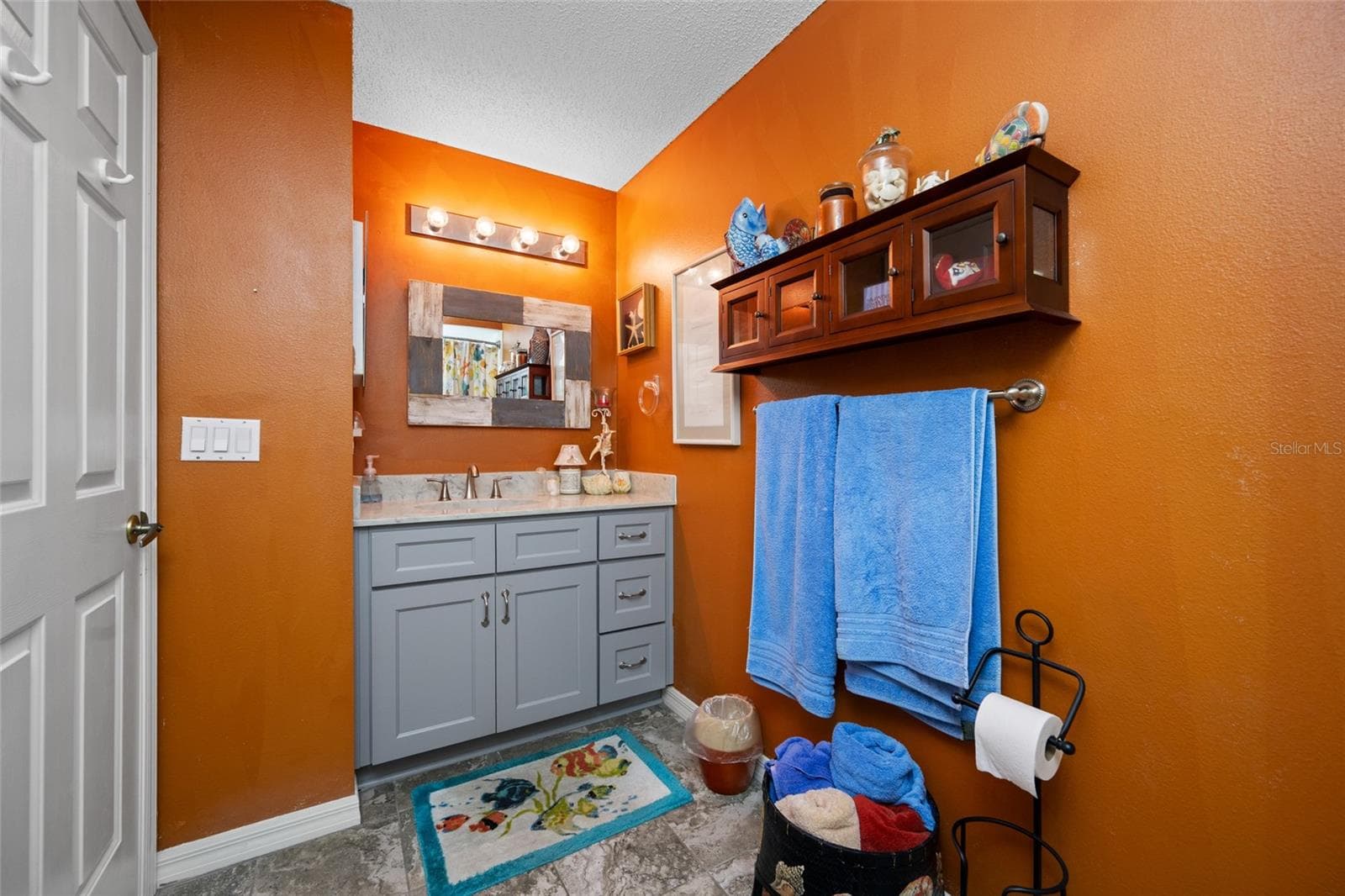 Single Family Residence at 1044 DALESIDE LN, NEW PORT RICHEY, photo 14 of 48