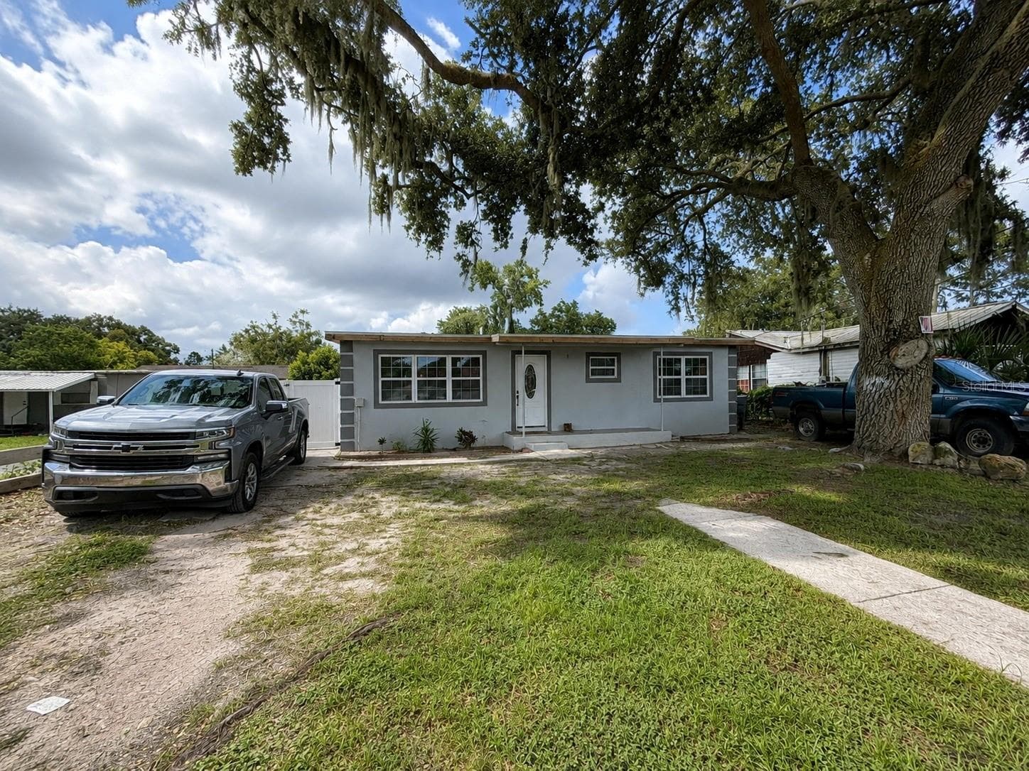 Single Family Residence at 2030 MILTON ST, LAKELAND, photo 2 of 31