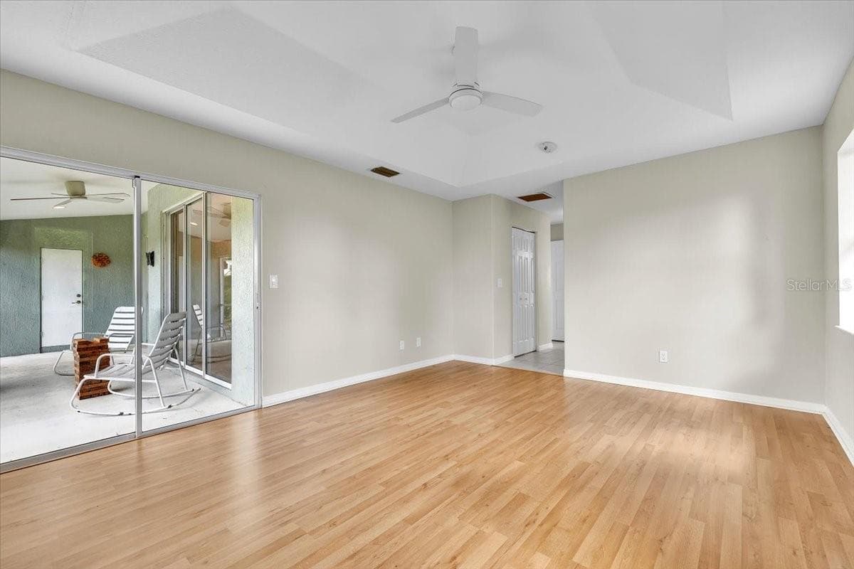 Single Family Residence at 485 BOUNDARY BLVD, ROTONDA WEST, photo 15 of 37