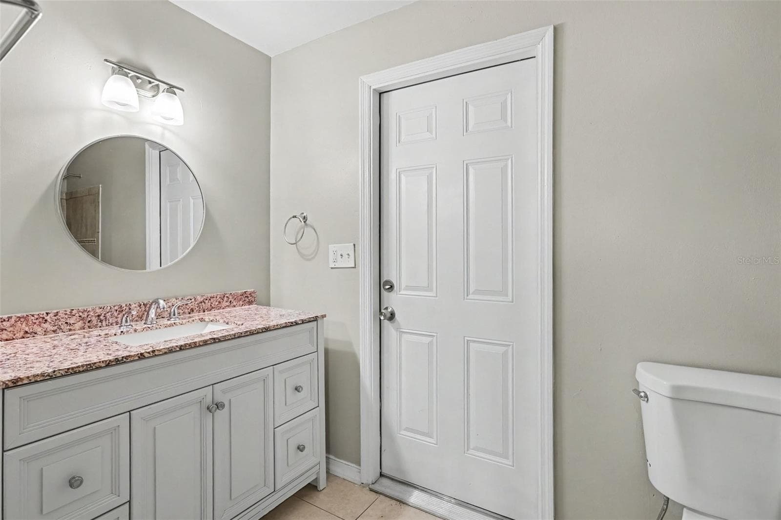 Single Family Residence at 1909 SHANNONWOOD CT, BRANDON, photo 16 of 20
