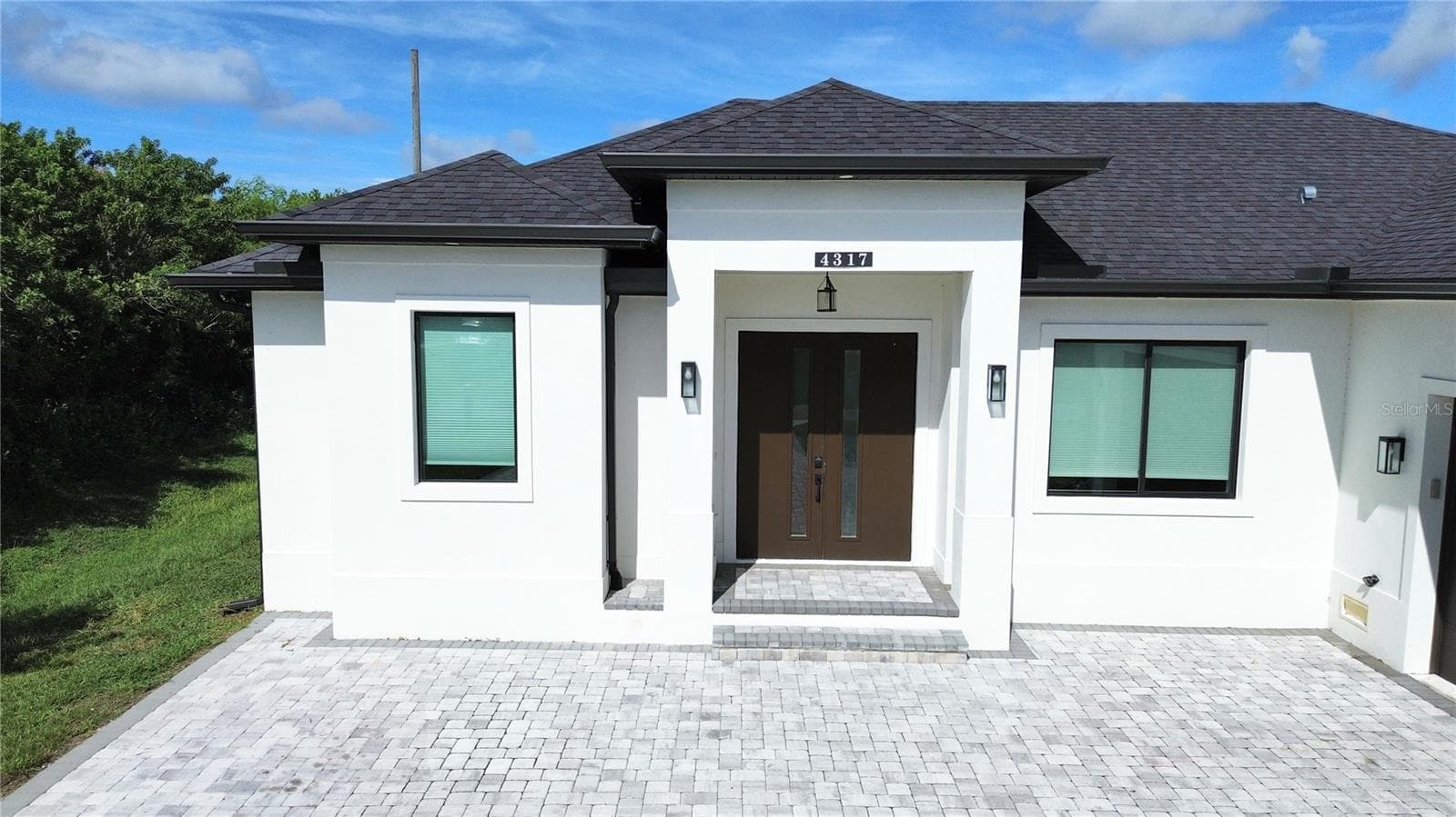 Single Family Residence at 4317 MEAGER CIR, PORT CHARLOTTE, photo 4 of 15