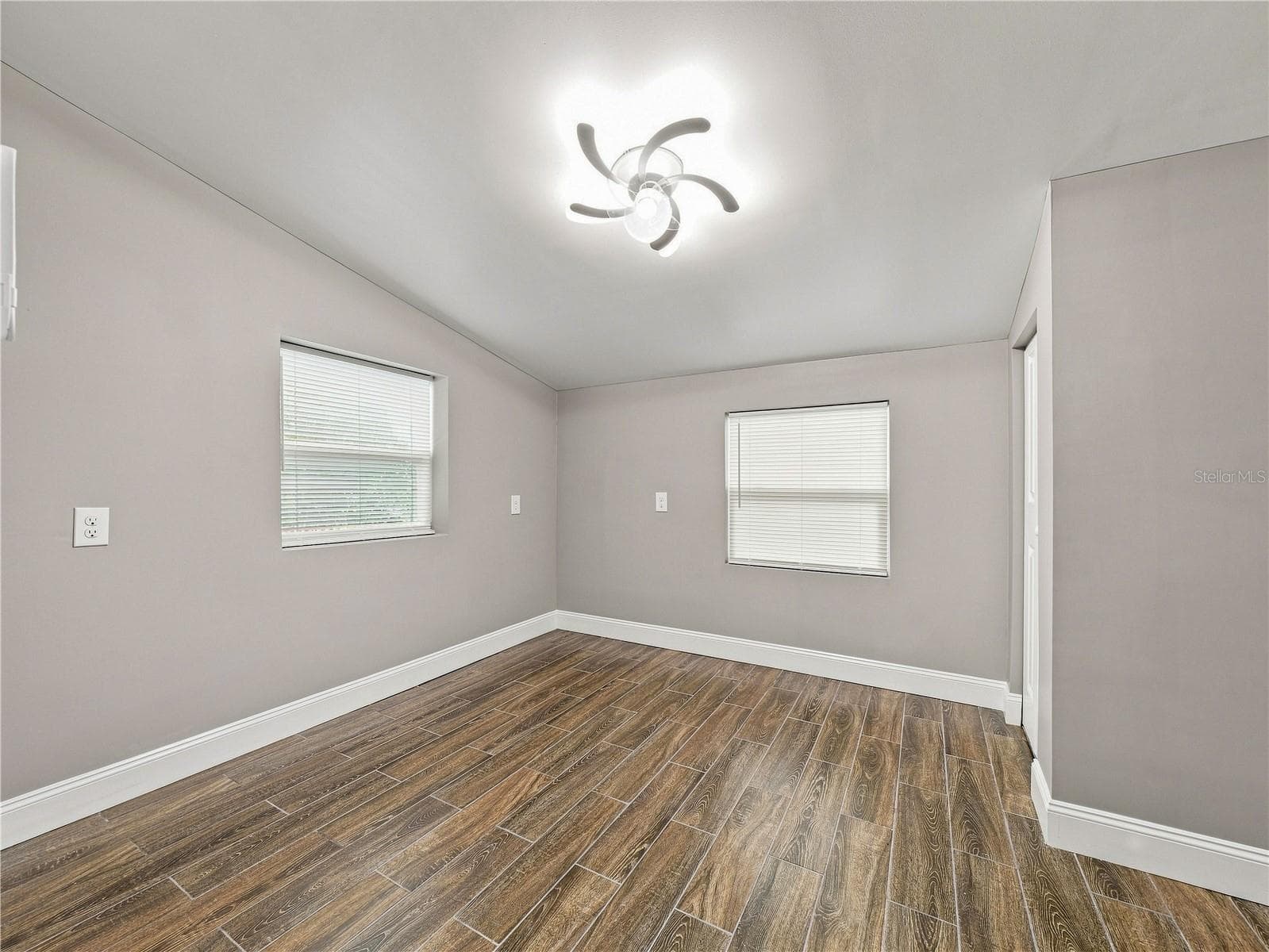Single Family Residence at 629 CEDAR PARK DR, DAYTONA BEACH, photo 25 of 34