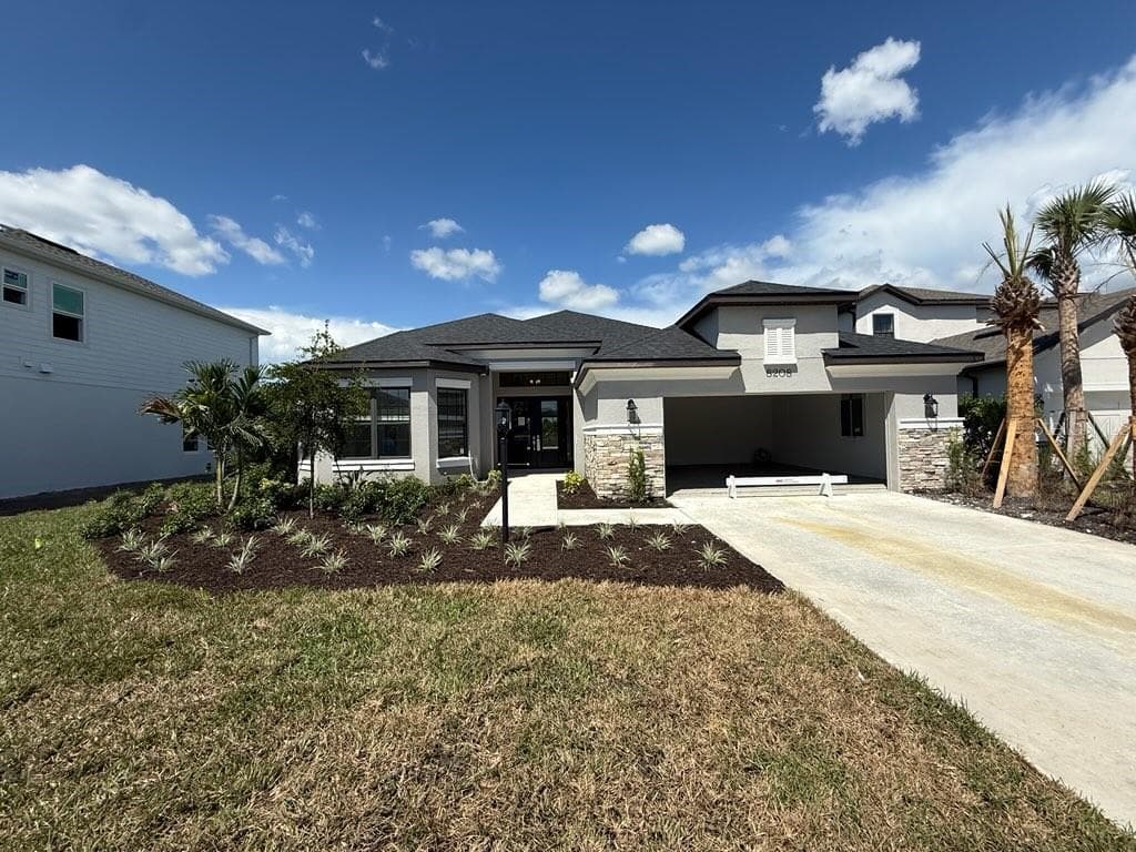 Single Family Residence at 8208 SUMMER NIGHT RD, SARASOTA