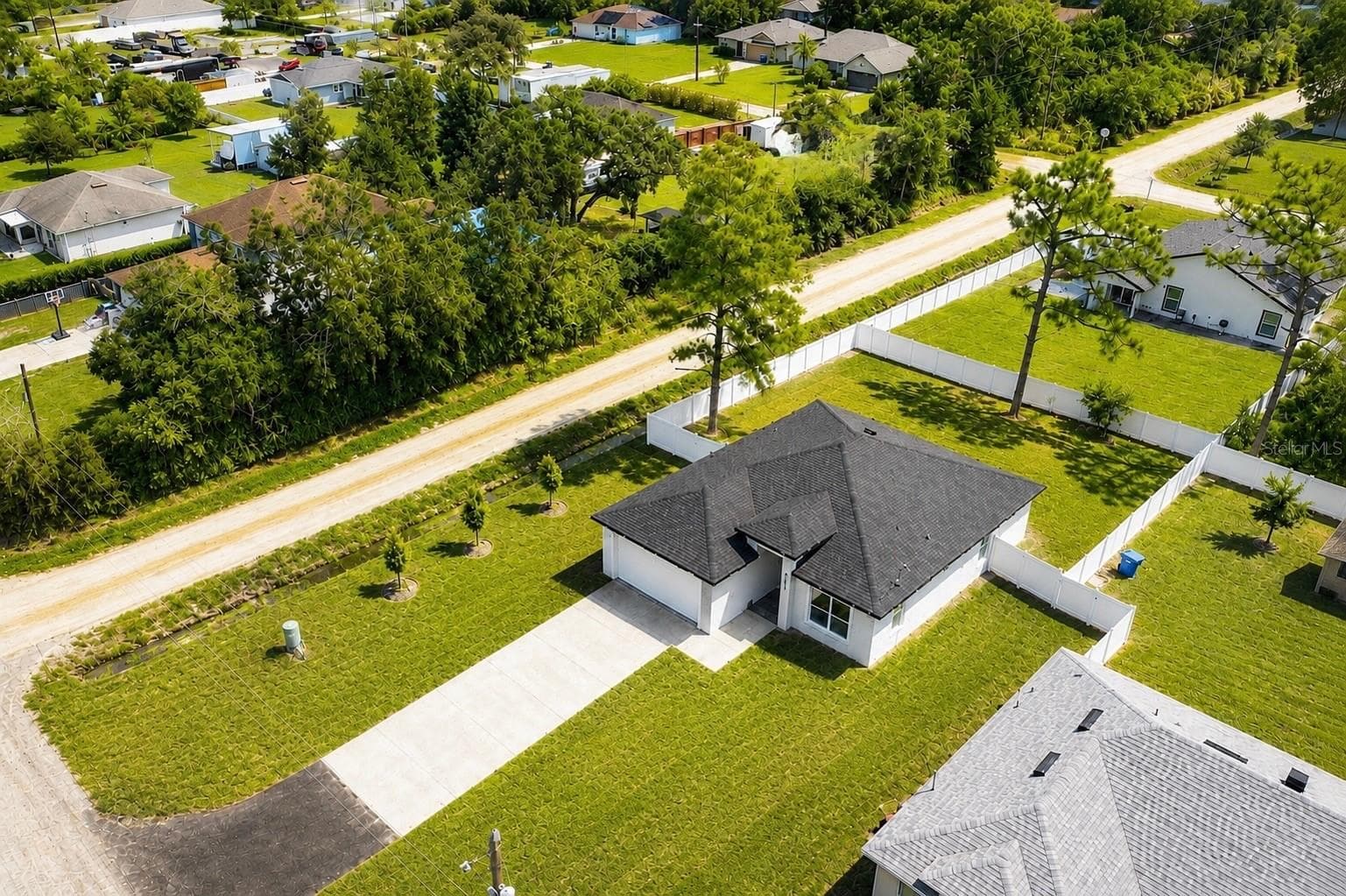 Aerial - 995 9TH AVE, DELAND