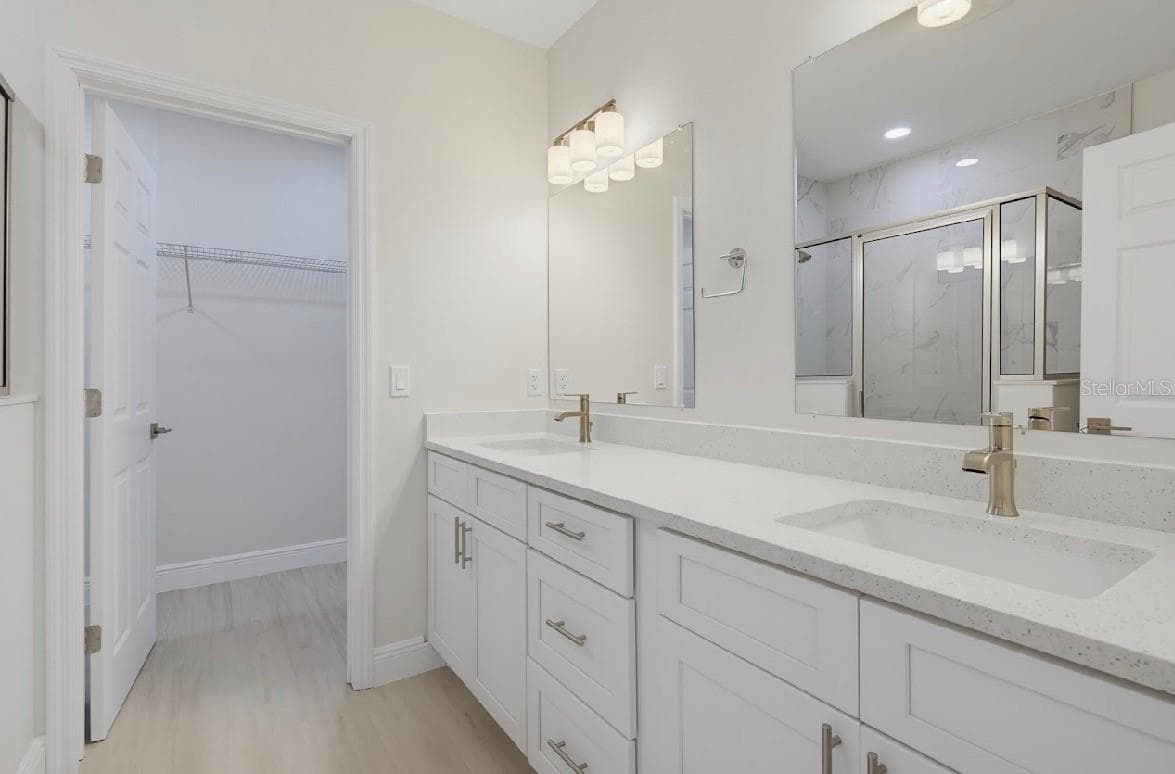 Primary Bath - 995 9TH AVE, DELAND