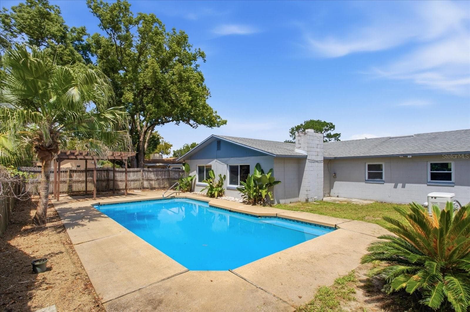 Single Family Residence at 1412 ORMOND AVE, APOPKA, photo 17 of 25