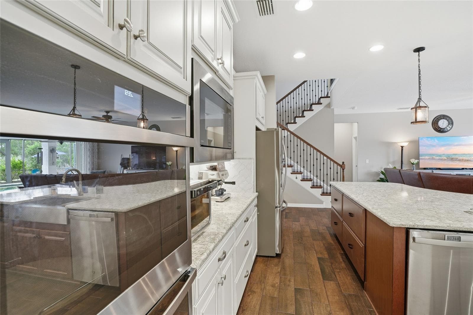 Single Family Residence at 33564 WILLOW POINT CT, WESLEY CHAPEL, photo 17 of 92