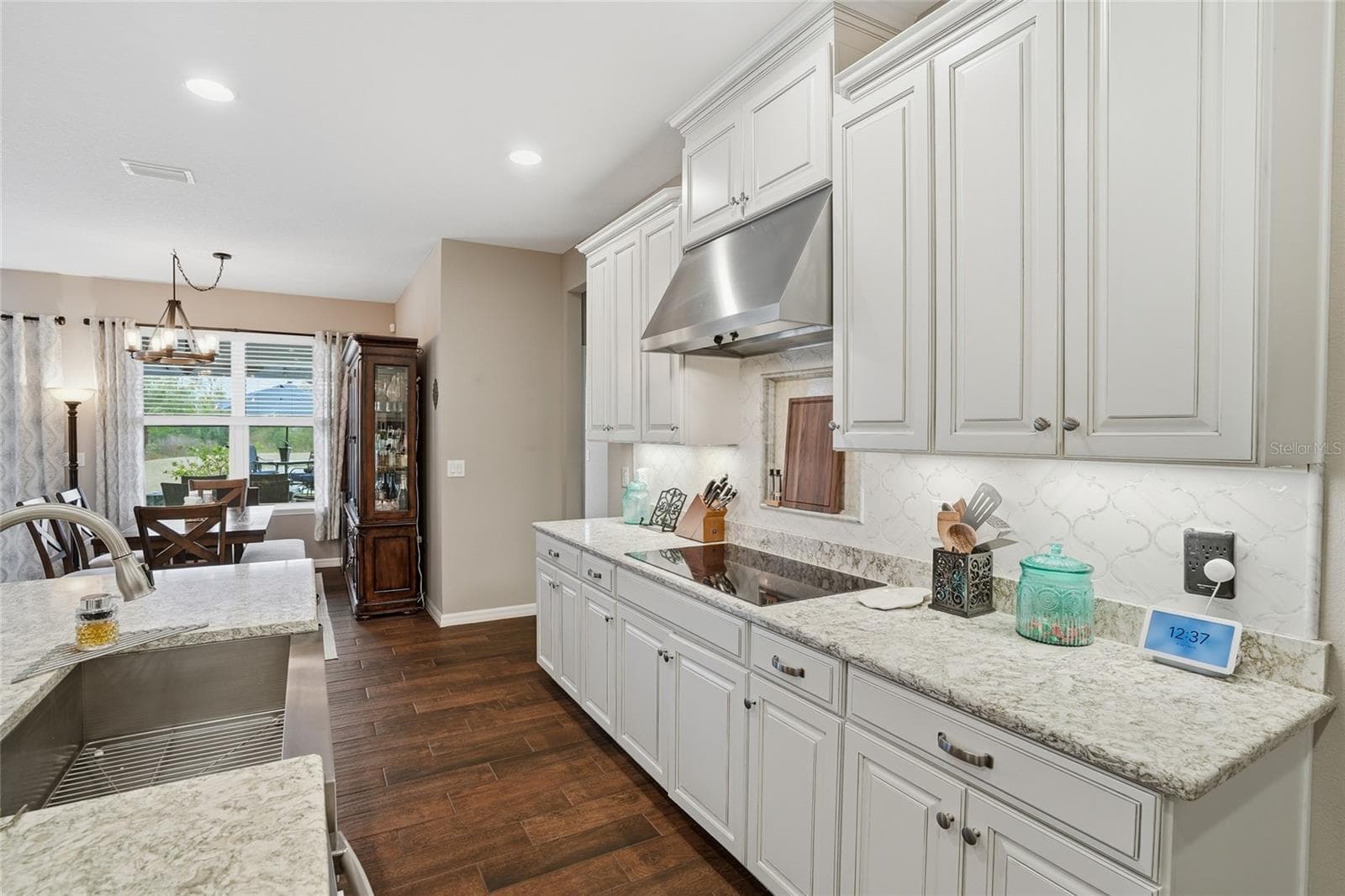 Single Family Residence at 33564 WILLOW POINT CT, WESLEY CHAPEL, photo 19 of 92