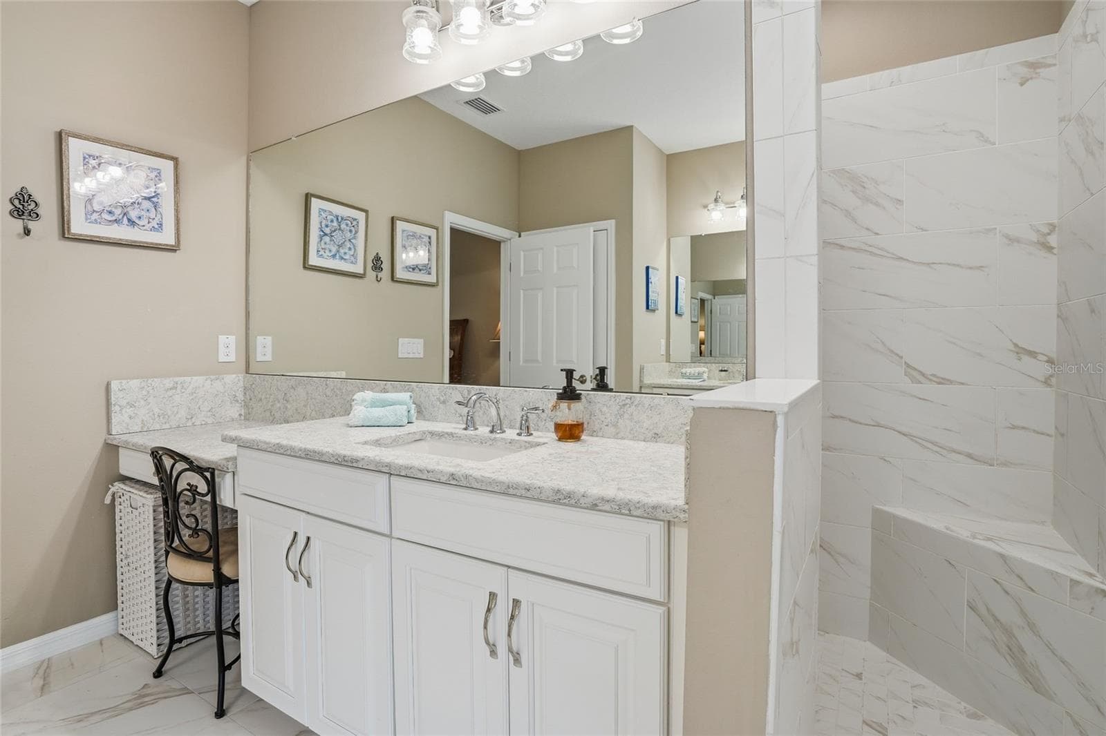 Single Family Residence at 33564 WILLOW POINT CT, WESLEY CHAPEL, photo 28 of 92