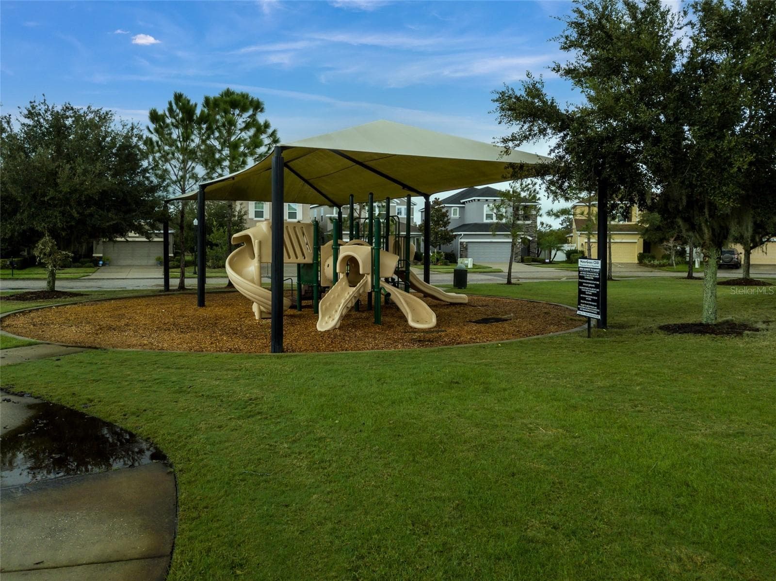 Single Family Residence at 33564 WILLOW POINT CT, WESLEY CHAPEL, photo 86 of 92