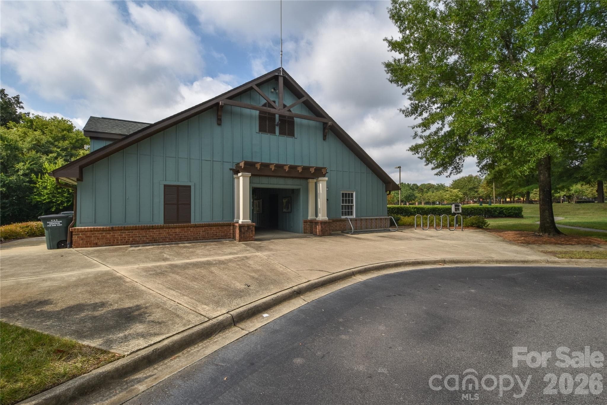 Condominium at 8332 Highland Glen Drive, Charlotte, photo 22 of 25