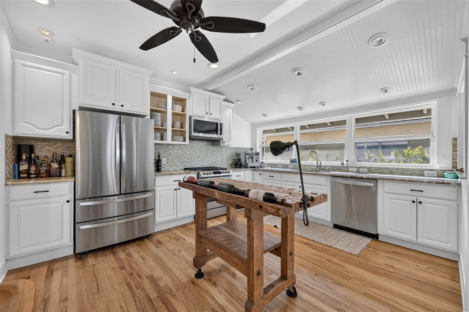 Single Family Residence at 443 BROADVIEW AVE, WINTER PARK, photo 15 of 46