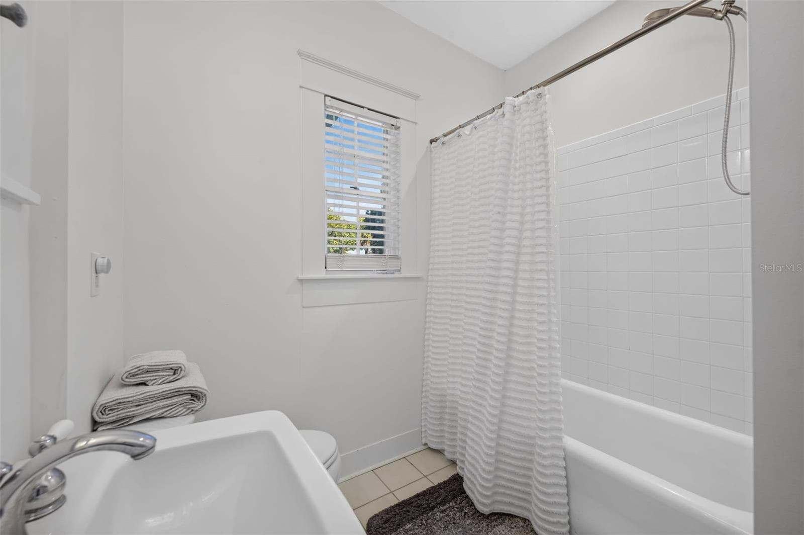 Single Family Residence at 443 BROADVIEW AVE, WINTER PARK, photo 25 of 46