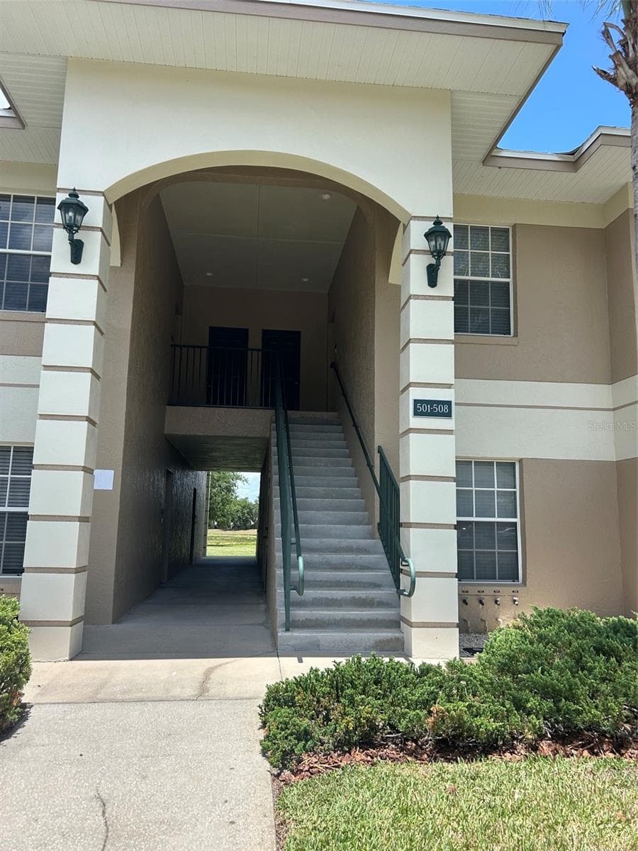 Building 5 entrance - 508 EAGLE POND DR #508, WINTER HAVEN