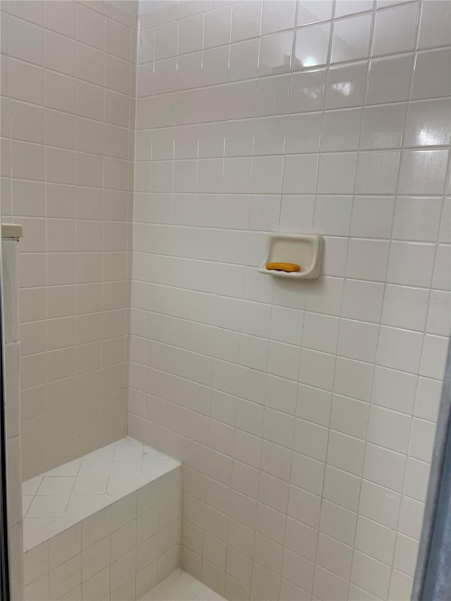 Shower in Primary Bath - 1842 PUERTO BELLO DR, THE VILLAGES