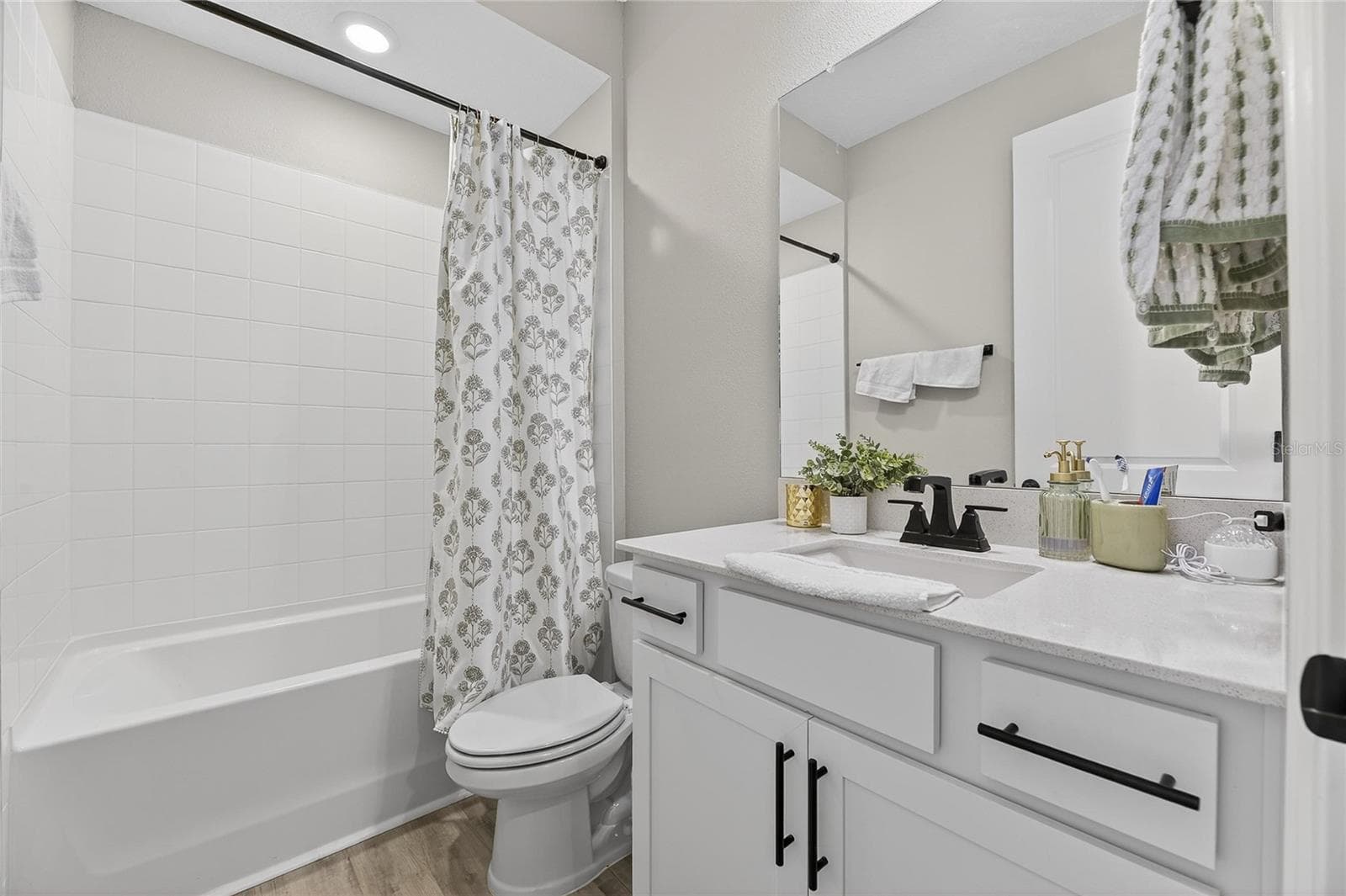Single Family Residence at 6255 GOLDEN BEACH DR, APOLLO BEACH, photo 38 of 176