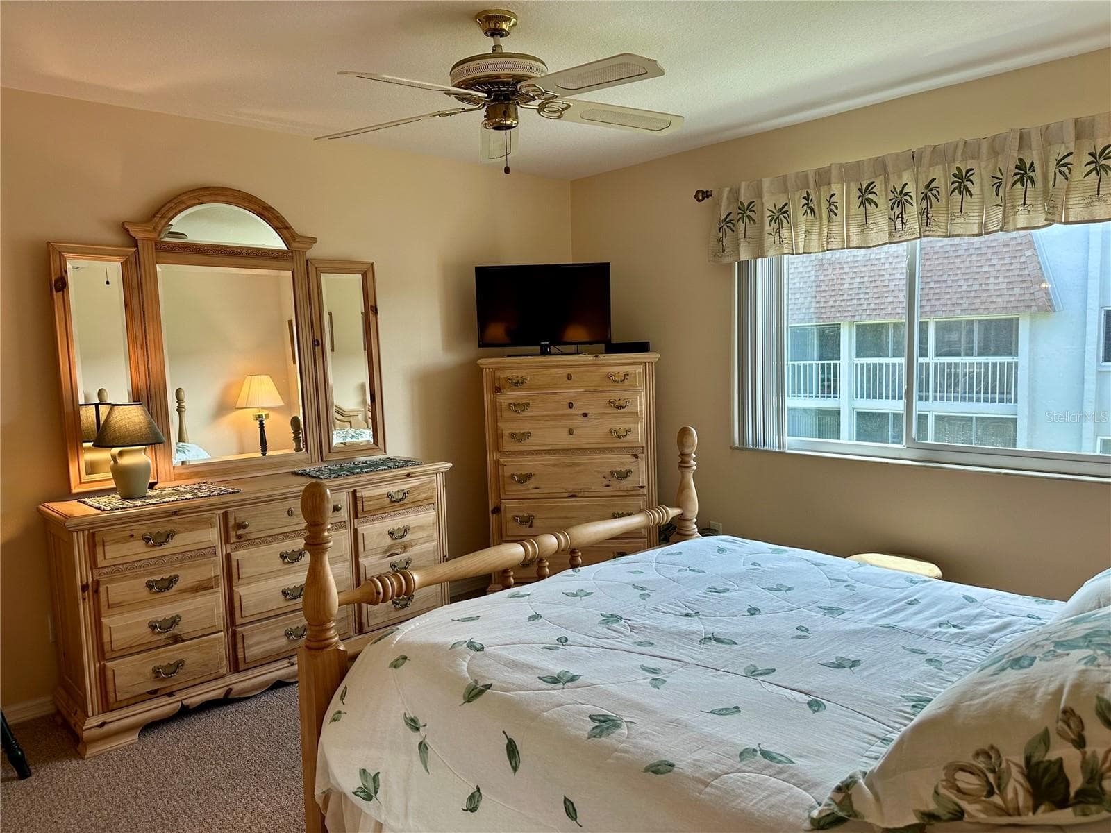 Condominium at 1330 GLEN OAKS DR E #370D, SARASOTA, photo 16 of 34